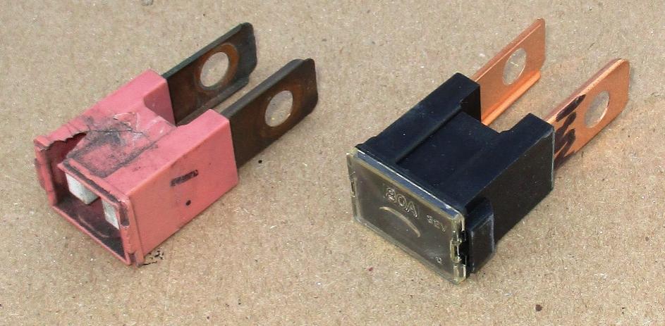 Name:  60 & 80A fuses.jpg
Views: 15
Size:  75.8 KB