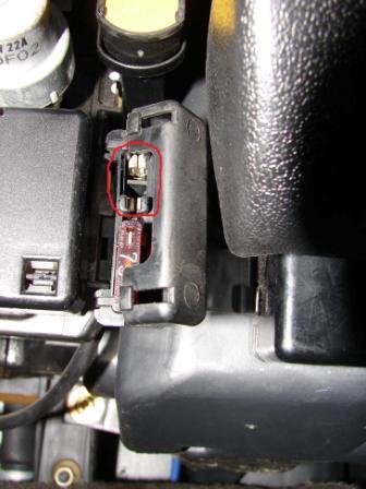 Name:  FPD 1a comp. EFI fuse removed.jpg
Views: 12419
Size:  35.9 KB